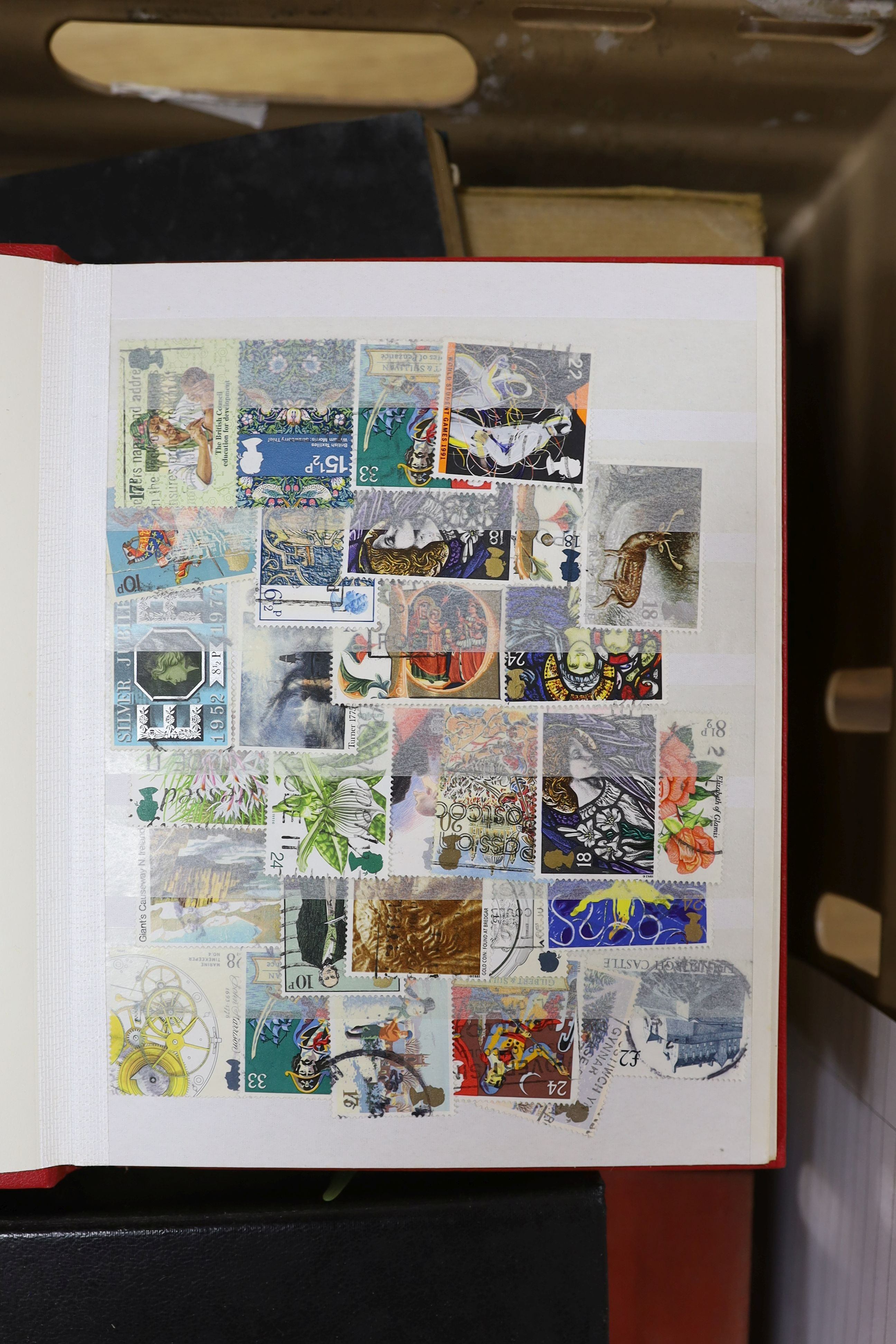 Various World stamps in albums, including a Lincoln album (1 box)